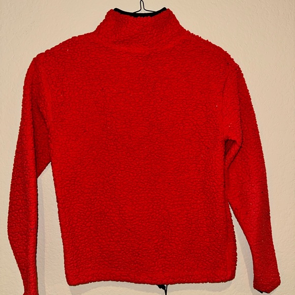Red Teddy pullover - Picture 2 of 2